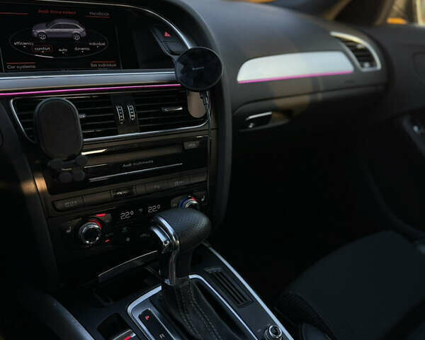 Серый Ауди А4, объемом двигателя 3 л и пробегом 225 тыс. км за 14500 $, фото 33 на Automoto.ua