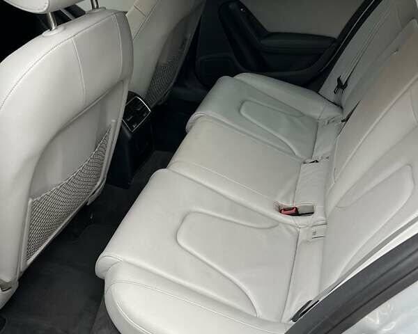 Серый Ауди А4, объемом двигателя 2 л и пробегом 126 тыс. км за 14000 $, фото 7 на Automoto.ua