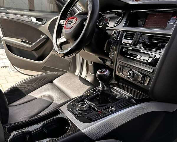 Ауді А4 2012 у Івано-Франківську на Automoto.ua Сірий Ауді А4, об'ємом двигуна 1.98 л та пробігом 232 тис. км за 12400 $, фото 12 на Automoto.ua