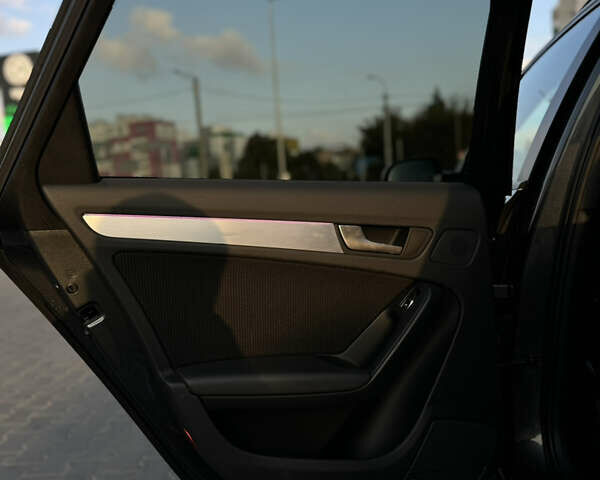 Серый Ауди А4, объемом двигателя 3 л и пробегом 225 тыс. км за 14500 $, фото 20 на Automoto.ua