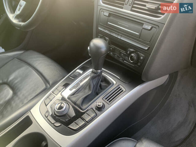 Серый Ауди А4, объемом двигателя 2 л и пробегом 217 тыс. км за 10600 $, фото 23 на Automoto.ua