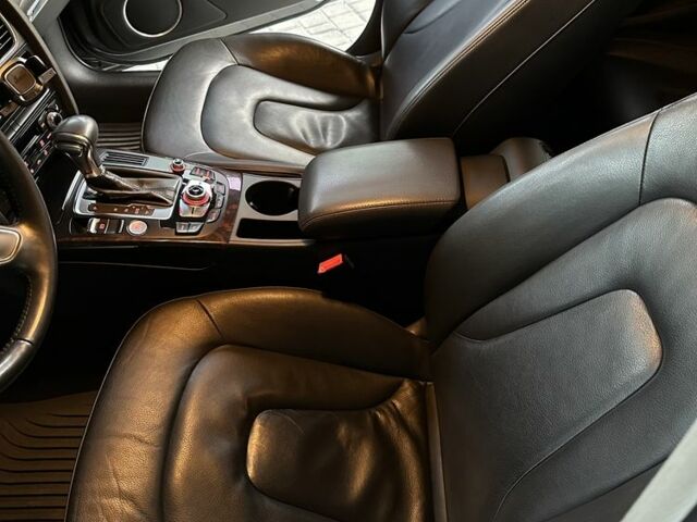 Серый Ауди А4, объемом двигателя 2 л и пробегом 173 тыс. км за 11700 $, фото 1 на Automoto.ua