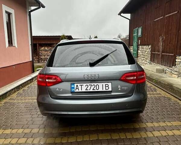 Серый Ауди А4, объемом двигателя 2 л и пробегом 266 тыс. км за 13600 $, фото 11 на Automoto.ua