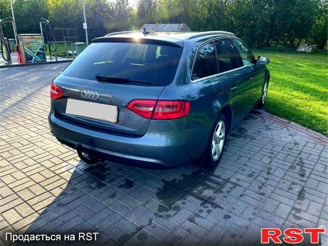 Сірий Ауді А4, об'ємом двигуна 2 л та пробігом 280 тис. км за 11400 $, фото 2 на Automoto.ua