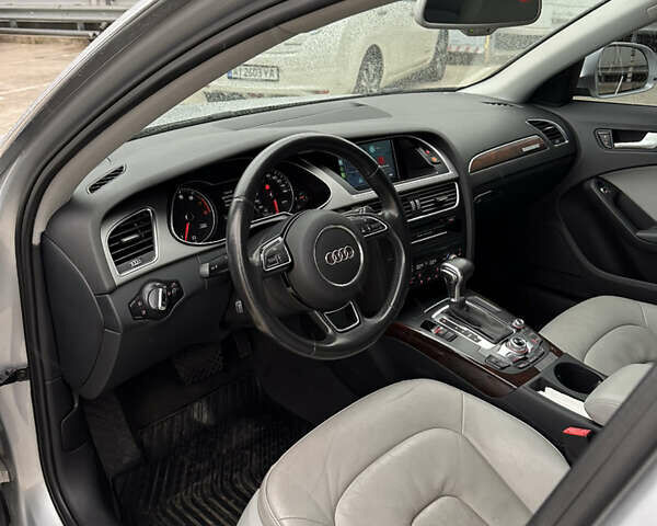 Серый Ауди А4, объемом двигателя 1.98 л и пробегом 162 тыс. км за 16000 $, фото 16 на Automoto.ua