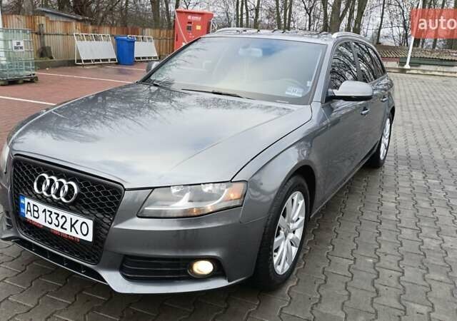 Сірий Ауді А4, об'ємом двигуна 2 л та пробігом 290 тис. км за 9350 $, фото 2 на Automoto.ua