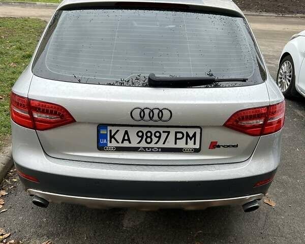 Серый Ауди А4, объемом двигателя 2 л и пробегом 126 тыс. км за 14000 $, фото 4 на Automoto.ua