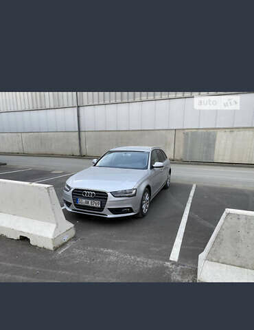 Сірий Ауді А4, об'ємом двигуна 1.97 л та пробігом 345 тис. км за 9500 $, фото 21 на Automoto.ua