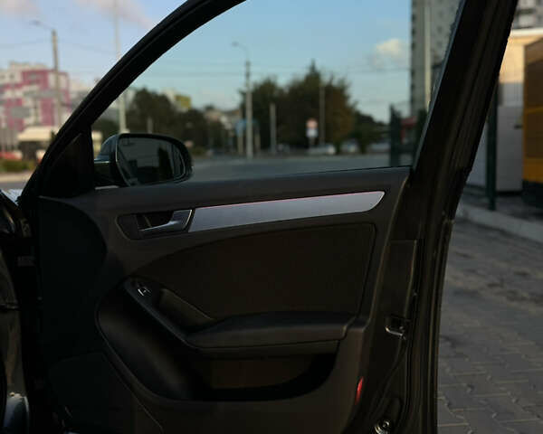 Серый Ауди А4, объемом двигателя 3 л и пробегом 225 тыс. км за 14500 $, фото 23 на Automoto.ua