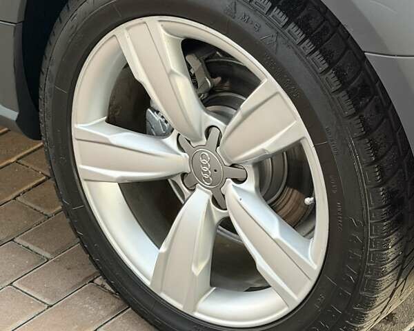 Серый Ауди А4, объемом двигателя 2 л и пробегом 205 тыс. км за 12499 $, фото 63 на Automoto.ua