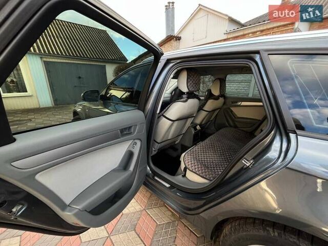 Ауді А4 2012 у Лебедине на Automoto.ua Сірий Ауді А4, об'ємом двигуна 1.97 л та пробігом 154 тис. км за 13500 $, фото 30 на Automoto.ua