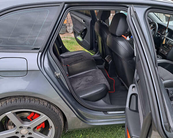 Серый Ауди А4, объемом двигателя 1.98 л и пробегом 188 тыс. км за 12500 $, фото 5 на Automoto.ua