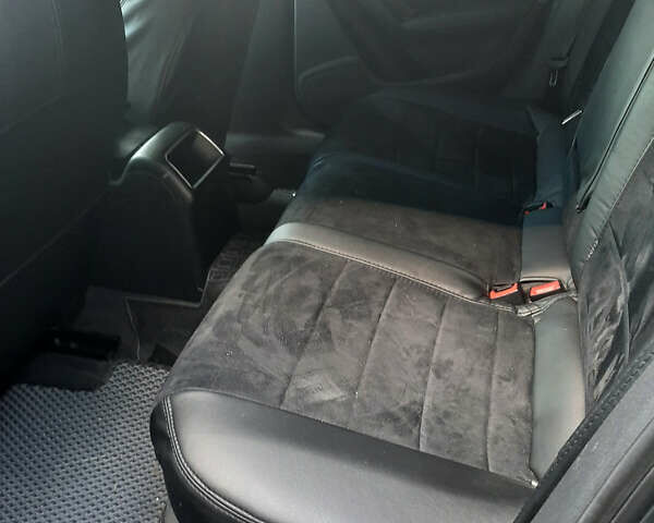 Серый Ауди А4, объемом двигателя 2 л и пробегом 169 тыс. км за 11500 $, фото 9 на Automoto.ua