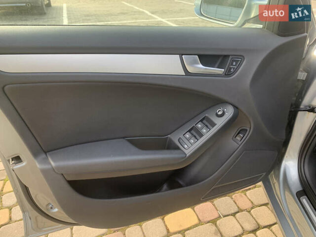 Серый Ауди А4, объемом двигателя 2 л и пробегом 217 тыс. км за 10600 $, фото 30 на Automoto.ua