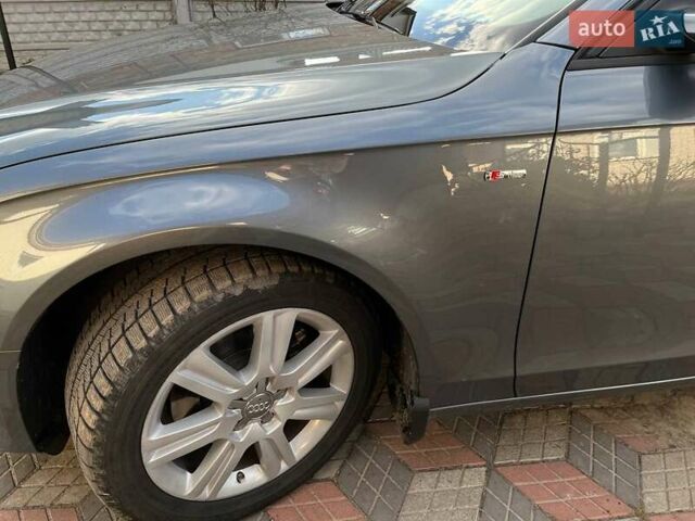 Ауді А4 2012 у Лебедине на Automoto.ua Сірий Ауді А4, об'ємом двигуна 1.97 л та пробігом 154 тис. км за 13500 $, фото 24 на Automoto.ua