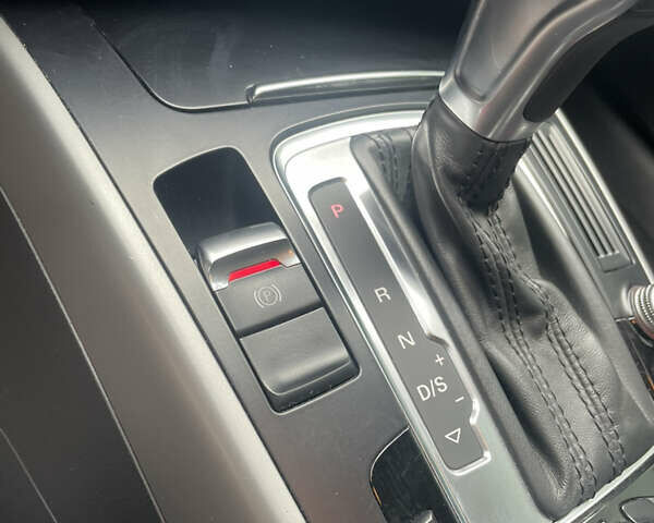 Ауди А4 2012 в Хмельницком на Automoto.ua Серый Ауди А4, объемом двигателя 1.97 л и пробегом 294 тыс. км за 11300 $, фото 11 на Automoto.ua