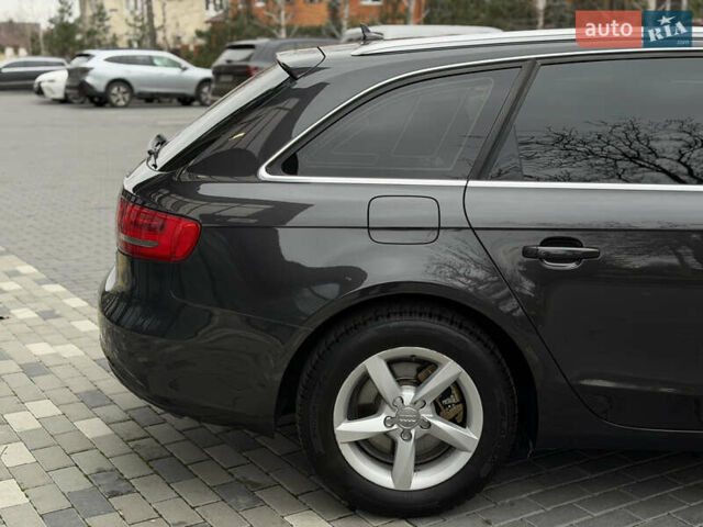 Серый Ауди А4, объемом двигателя 1.97 л и пробегом 264 тыс. км за 10999 $, фото 64 на Automoto.ua