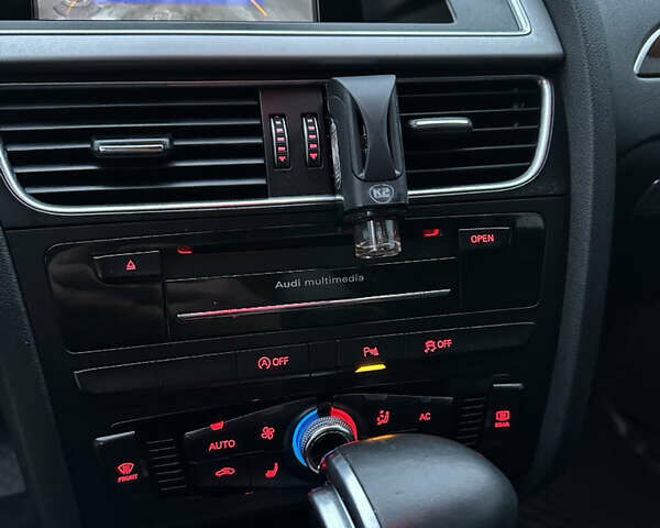 Серый Ауди А4, объемом двигателя 2.97 л и пробегом 392 тыс. км за 13900 $, фото 9 на Automoto.ua