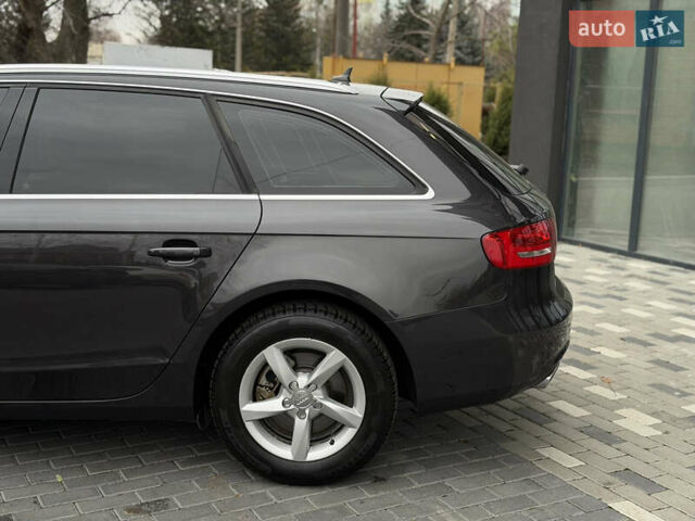 Серый Ауди А4, объемом двигателя 1.97 л и пробегом 264 тыс. км за 10999 $, фото 58 на Automoto.ua