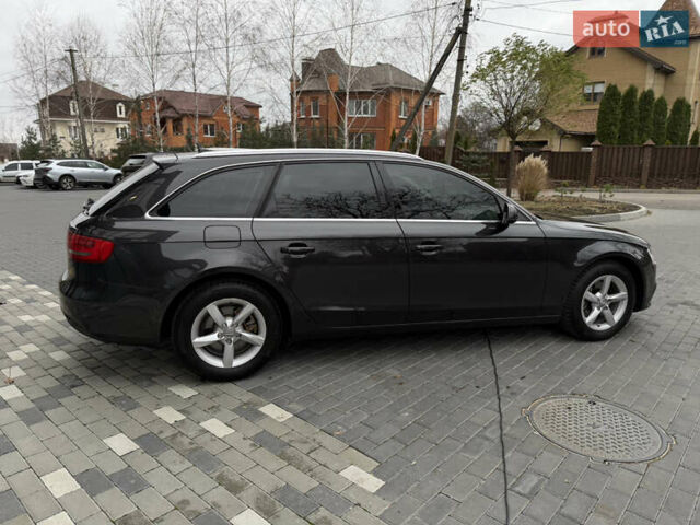 Серый Ауди А4, объемом двигателя 1.97 л и пробегом 264 тыс. км за 10999 $, фото 40 на Automoto.ua