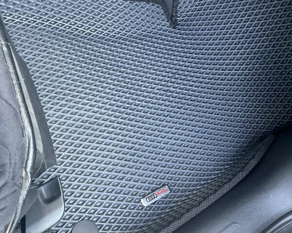 Серый Ауди А4, объемом двигателя 1.97 л и пробегом 340 тыс. км за 13500 $, фото 17 на Automoto.ua