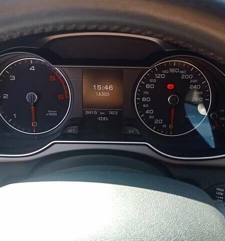 Сірий Ауді А4, об'ємом двигуна 1.97 л та пробігом 265 тис. км за 12500 $, фото 10 на Automoto.ua