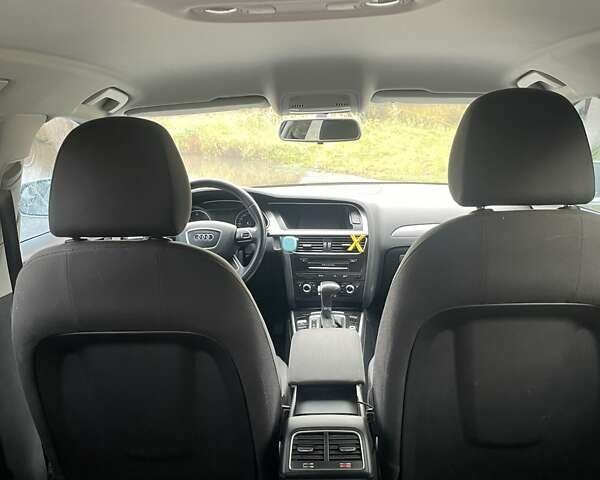 Сірий Ауді А4, об'ємом двигуна 2 л та пробігом 267 тис. км за 13500 $, фото 6 на Automoto.ua