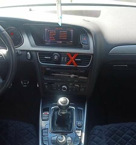 Сірий Ауді А4, об'ємом двигуна 1.97 л та пробігом 265 тис. км за 12500 $, фото 13 на Automoto.ua