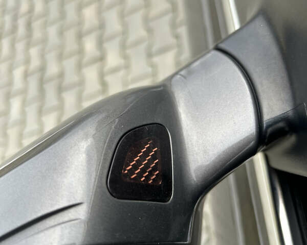 Сірий Ауді А4, об'ємом двигуна 1.97 л та пробігом 252 тис. км за 13200 $, фото 5 на Automoto.ua