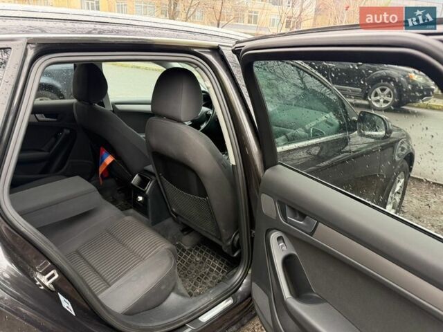 Серый Ауди А4, объемом двигателя 2 л и пробегом 292 тыс. км за 11300 $, фото 7 на Automoto.ua