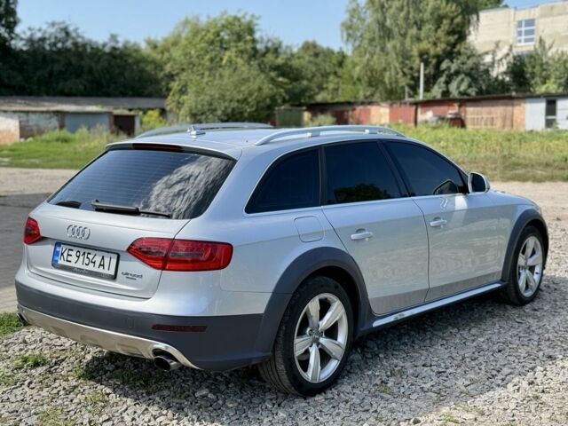 Сірий Ауді А4, об'ємом двигуна 2 л та пробігом 252 тис. км за 11484 $, фото 5 на Automoto.ua