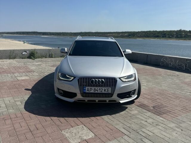 Серый Ауди А4, объемом двигателя 2 л и пробегом 230 тыс. км за 12500 $, фото 2 на Automoto.ua