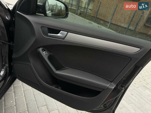 Серый Ауди А4, объемом двигателя 1.97 л и пробегом 264 тыс. км за 10999 $, фото 89 на Automoto.ua