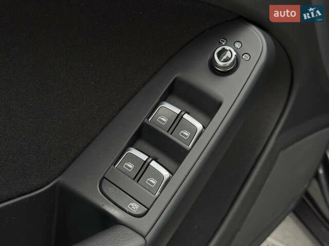 Серый Ауди А4, объемом двигателя 1.97 л и пробегом 264 тыс. км за 10999 $, фото 67 на Automoto.ua