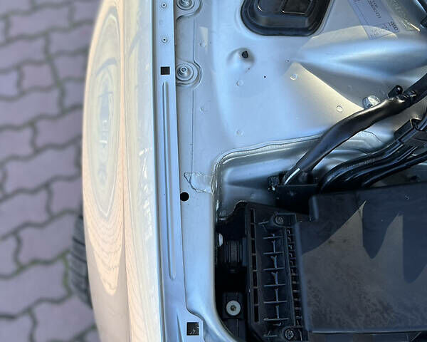 Сірий Ауді А4, об'ємом двигуна 2 л та пробігом 270 тис. км за 12300 $, фото 22 на Automoto.ua