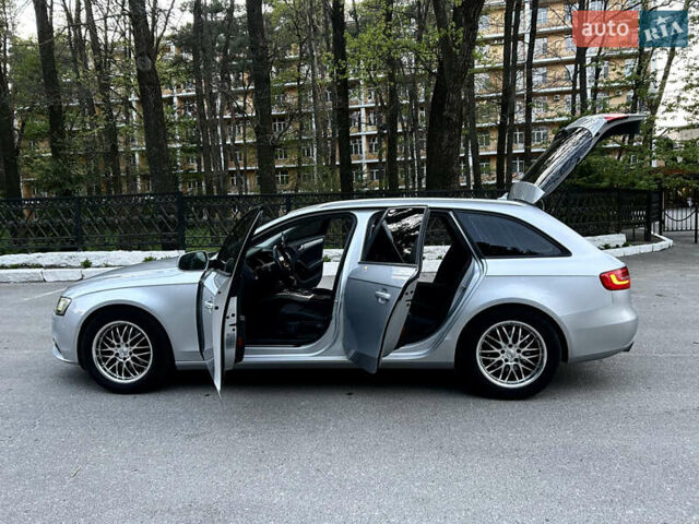 Серый Ауди А4, объемом двигателя 2 л и пробегом 304 тыс. км за 12300 $, фото 23 на Automoto.ua