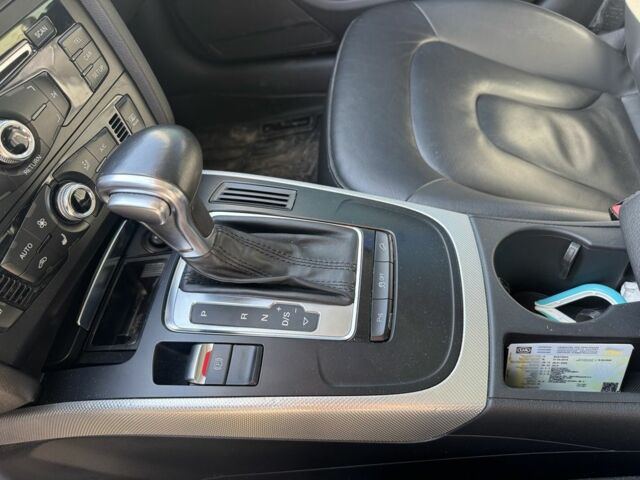 Сірий Ауді А4, об'ємом двигуна 2 л та пробігом 198 тис. км за 12500 $, фото 8 на Automoto.ua