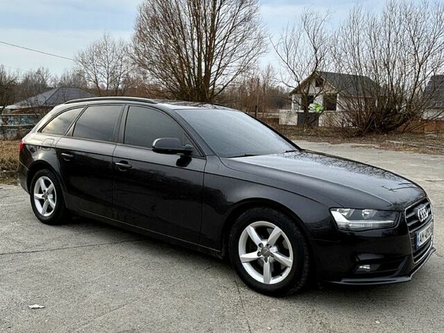 Серый Ауди А4, объемом двигателя 2 л и пробегом 300 тыс. км за 12900 $, фото 8 на Automoto.ua