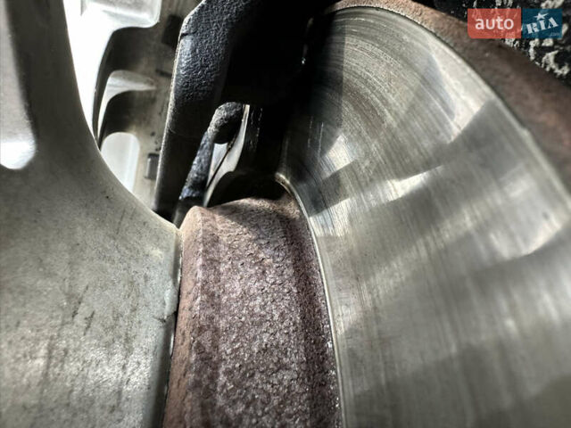 Серый Ауди А4, объемом двигателя 2 л и пробегом 337 тыс. км за 11999 $, фото 36 на Automoto.ua