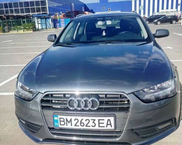 Ауди А4 2014 в Ромнах на Automoto.ua Серый Ауди А4, объемом двигателя 2 л и пробегом 264 тыс. км за 13700 $, фото 1 на Automoto.ua