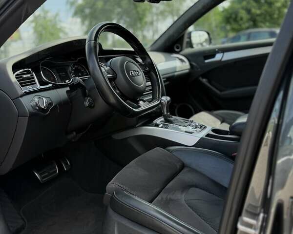 Сірий Ауді А4, об'ємом двигуна 2.97 л та пробігом 212 тис. км за 22000 $, фото 14 на Automoto.ua
