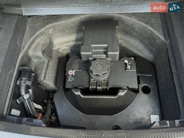 Сірий Ауді А4, об'ємом двигуна 2.97 л та пробігом 212 тис. км за 22000 $, фото 38 на Automoto.ua