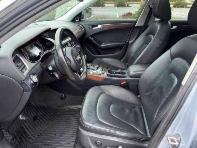 Серый Ауди А4, объемом двигателя 2 л и пробегом 110 тыс. км за 3200 $, фото 10 на Automoto.ua