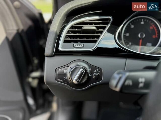 Сірий Ауді А4, об'ємом двигуна 2.97 л та пробігом 212 тис. км за 22000 $, фото 23 на Automoto.ua