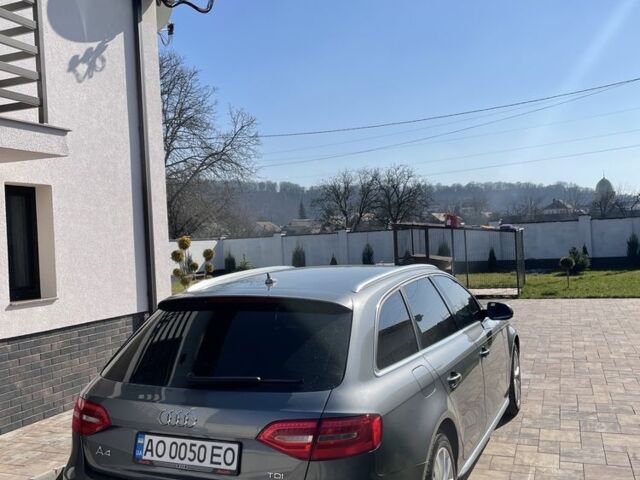 Серый Ауди А4, объемом двигателя 2 л и пробегом 280 тыс. км за 14399 $, фото 9 на Automoto.ua