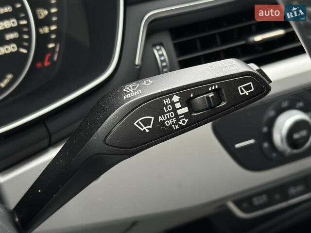 Сірий Ауді А4, об'ємом двигуна 1.97 л та пробігом 305 тис. км за 13500 $, фото 36 на Automoto.ua