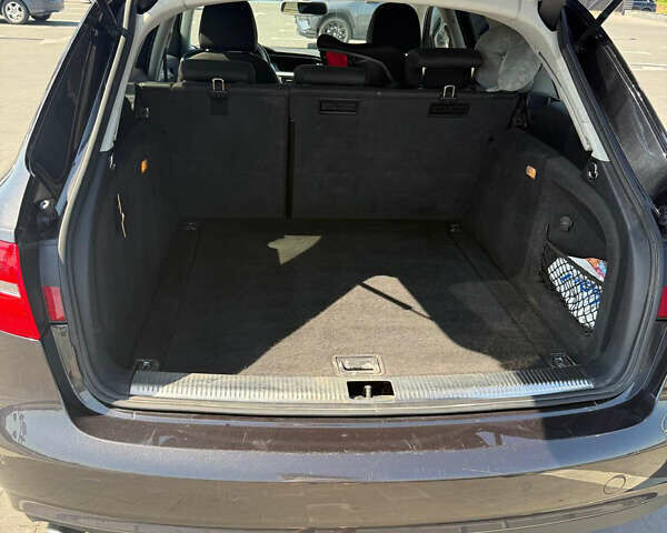 Сірий Ауді А4, об'ємом двигуна 1.97 л та пробігом 207 тис. км за 14500 $, фото 19 на Automoto.ua