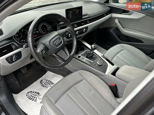 Сірий Ауді А4, об'ємом двигуна 1.97 л та пробігом 305 тис. км за 13500 $, фото 27 на Automoto.ua