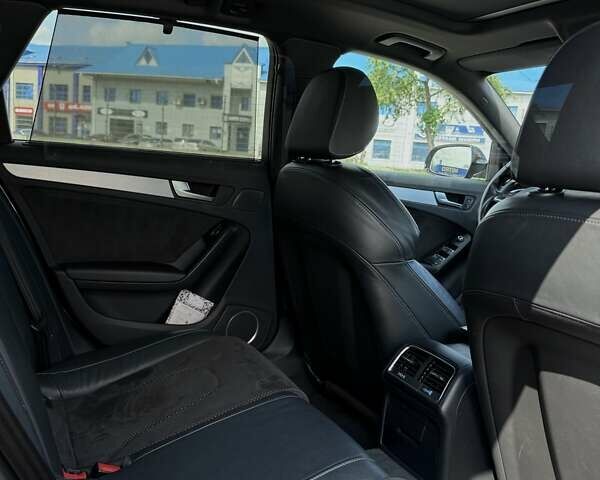 Сірий Ауді А4, об'ємом двигуна 2.97 л та пробігом 212 тис. км за 22000 $, фото 33 на Automoto.ua