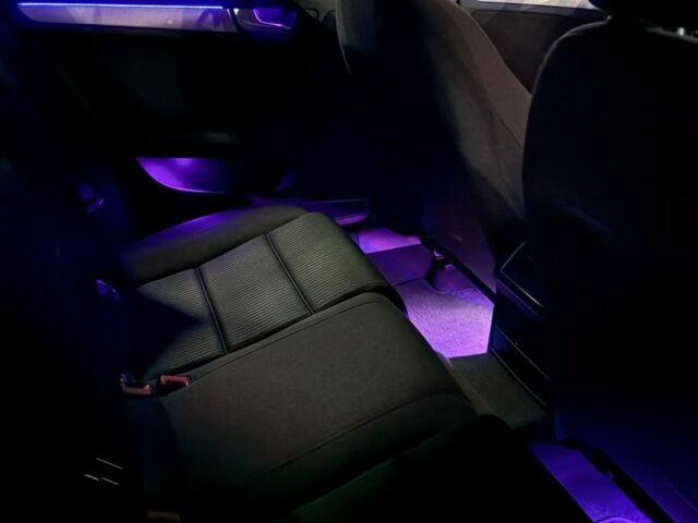 Серый Ауди А4, объемом двигателя 2 л и пробегом 280 тыс. км за 14399 $, фото 13 на Automoto.ua